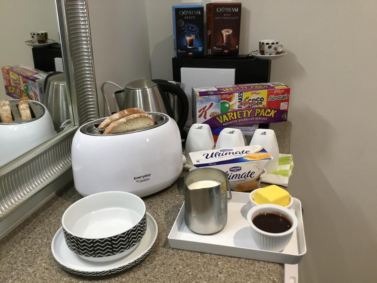 Barossa White House The West Wing Bed & Breakfast Angaston Екстериор снимка